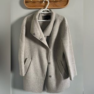 Banana Republic Gray Cocoon coat, Size small
